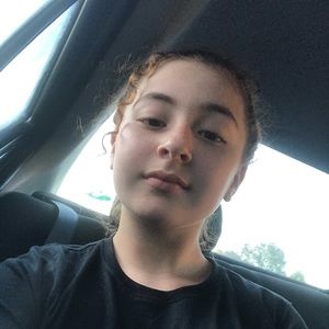 Meet your Posher, Bella